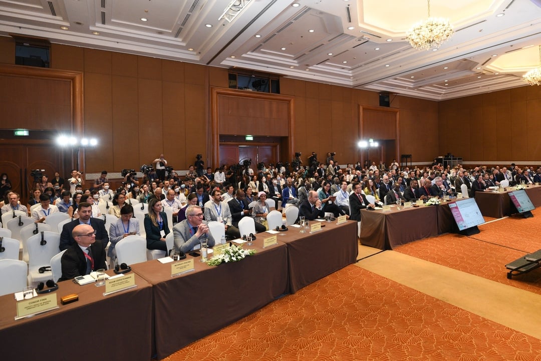 Hơn 300 đại biểu, trong đó khoảng 2/3 đến từ quốc tế, đã dự Hội nghị LTTP toàn cầu lần thứ 4 tại Việt Nam. Ảnh: Tùng Đinh.