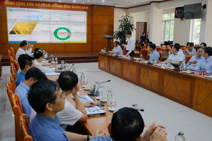 On May 4, the Ministry of Agriculture and Rural Development organized an April 2023 progress meeting. Photo: Ba Thang.