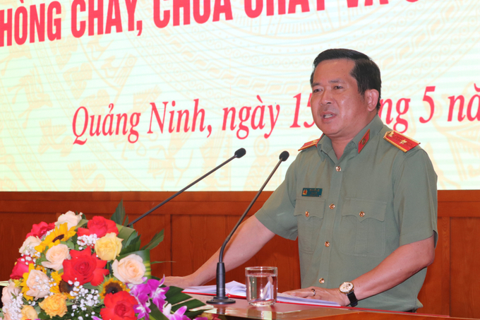 Thiếu tướng Đinh Văn Nơi, Giám đốc Công an tỉnh Quảng Ninh phát biểu tại hội nghị. Ảnh: Báo Quảng Ninh