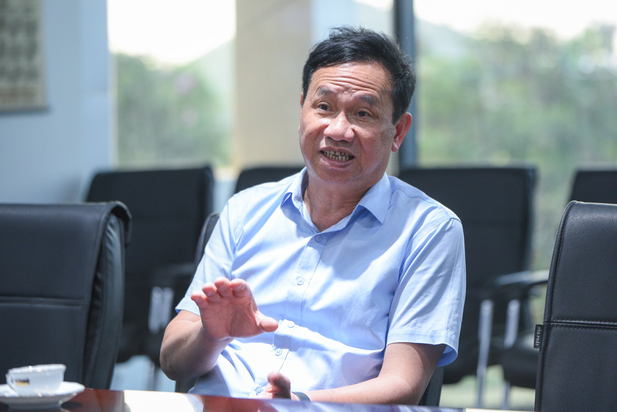 Ông Đinh Cao Khuê, Chủ tịch HĐQT kiêm Tổng Giám đốc Doveco chia sẻ về tầm nhìn khi xây dựng nhà máy tại Sơn La. Ảnh: Tùng Đinh.