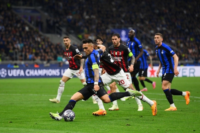 Inter Milan chơi bản lĩnh hơn so với AC Milan. Ảnh: Getty.