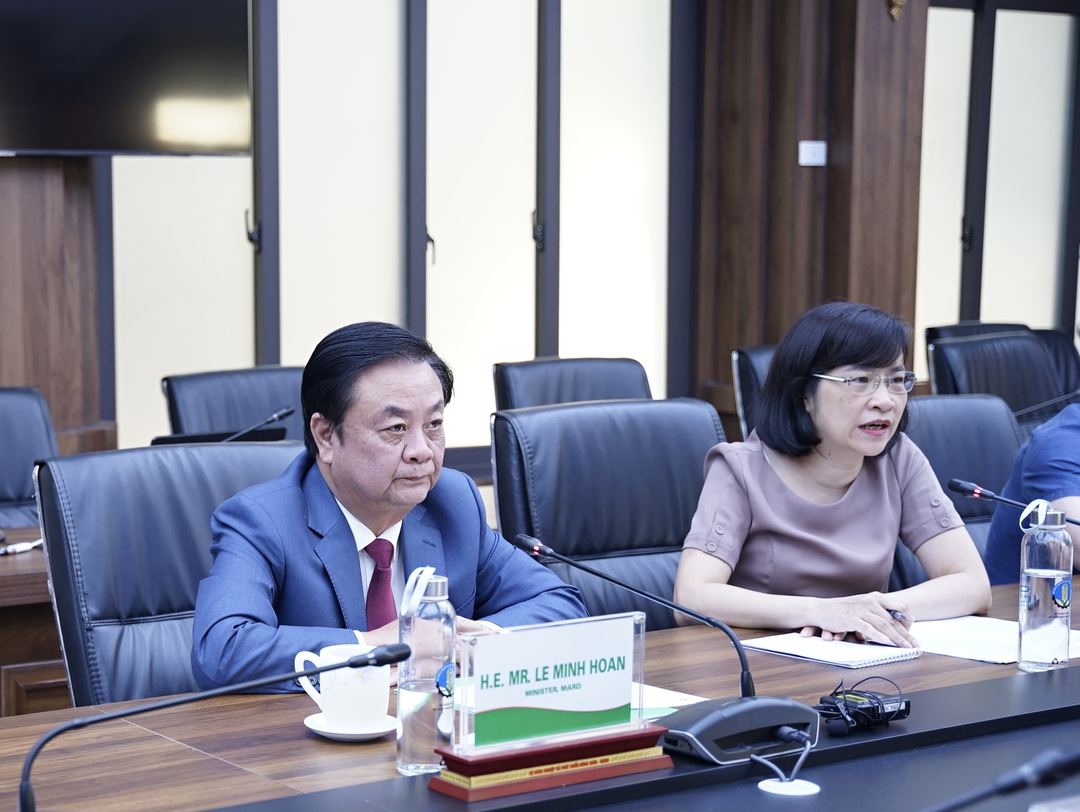 Ngày 18/5, Bộ trưởng NN-PTNT Lê Minh Hoan đã có buổi tiếp và làm việc với Tổng Giám đốc Tổ chức Thương mại thế giới (WTO) Ngozi Okonjo-Iweal. Ảnh: Linh Linh.