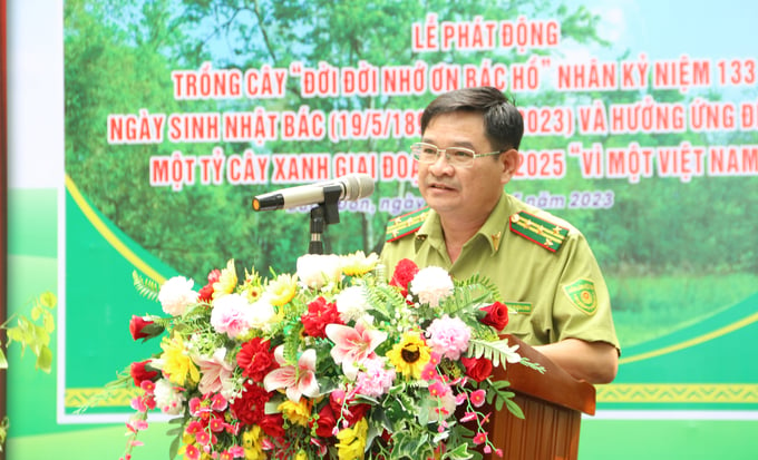 Ông Phạm Tuấn Linh, Giám đốc Vườn quốc gia Yók Đông phát biểu tại buổi lễ. Ảnh: Quang Yên.