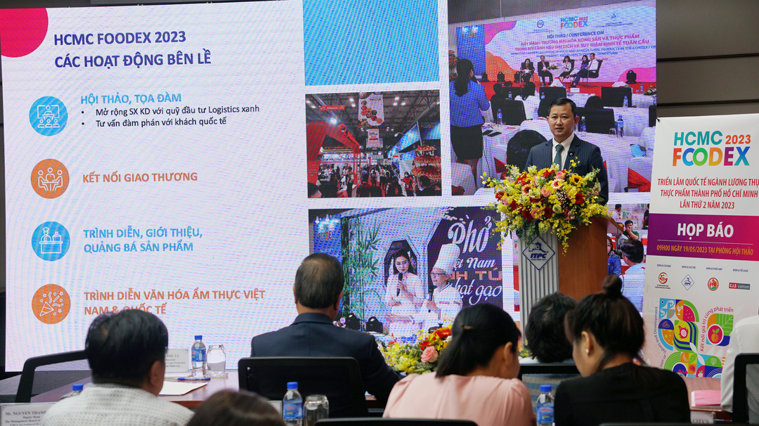 Mr. Tran Phu Lu, Deputy Director of Ho Chi Minh City Investment and Trade Promotion Center, informed at the press conference of the 2nd Ho Chi Minh City International Food Industry Exhibition. Photo: Nguyen Thuy.