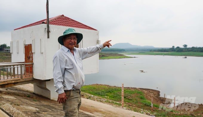 Đắk Nông: Hỗ trợ người dân sinh sống trên lòng hồ thủy điện Đồng Nai 3 -  Ảnh thời sự trong nước - Văn hoá & Xã hội - Thông tấn xã Việt Nam (TTXVN)