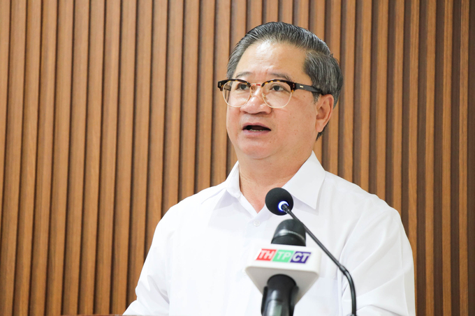 Mr. Tran Viet Truong, Chairman of Can Tho City People's Committee emphasized that the promotion of research, transfer, and application of science and technology is one of the strategic breakthroughs of the city. Photo: Kim Anh.