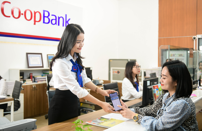 Coop-Bank thực hiện chuyển đổi số đẻ phát triển bền vững.