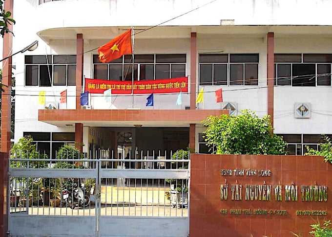 Toà án nhân dân tỉnh Vĩnh Long đã thụ lý đơn khởi kiện Sở Tài nguyên và Môi trường tỉnh Vĩnh Long.
