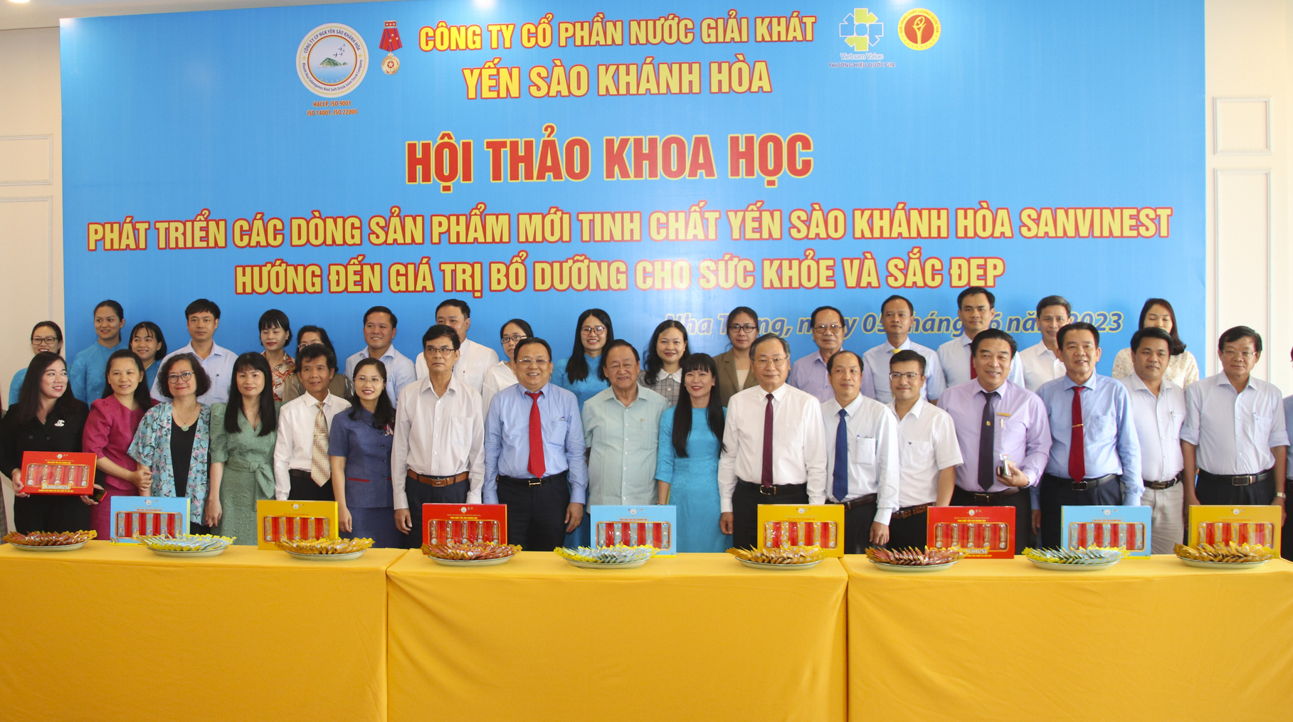 Khanh Hoa Salanganes Nest Soft Drink Joint Stock Company has researched and marketed nearly 20 product lines derived from Khanh Hoa natural bird's nest. Photo: D.L.