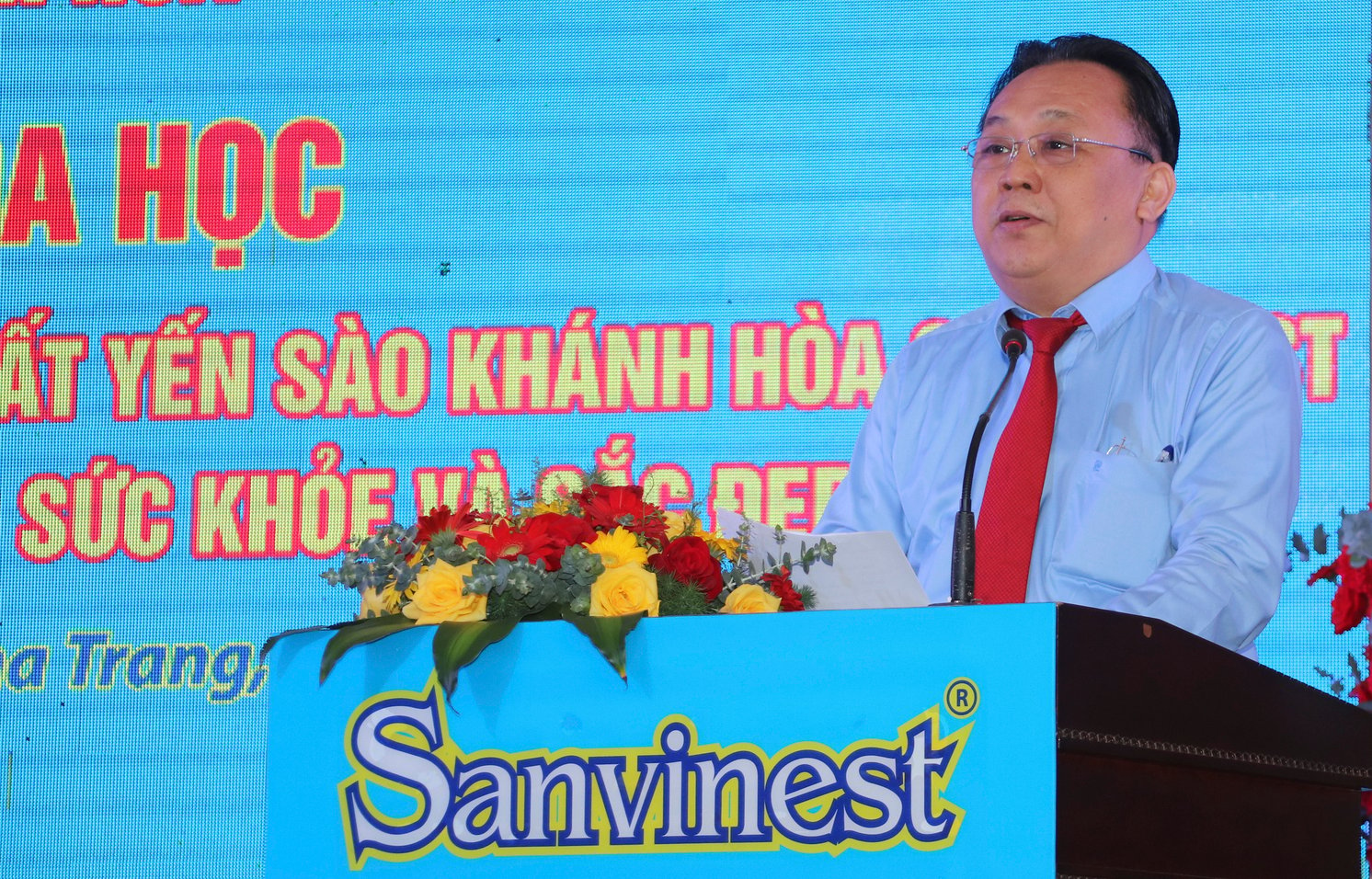 Mr. Le Huu Hoang, the Vice Chairman of Khanh Hoa Provincial People's Committee spoke at the workshop: Photo: D.L.