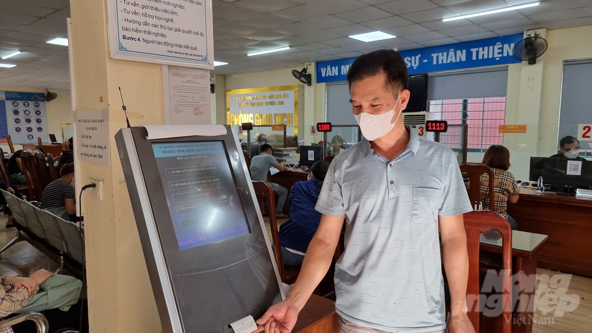 Anh Phạm Huy Giang, người mất việc làm sau hơn 20 năm làm việc cho một doanh nghiệp ở thành phố Thái Nguyên. Ảnh: Toán Nguyễn.