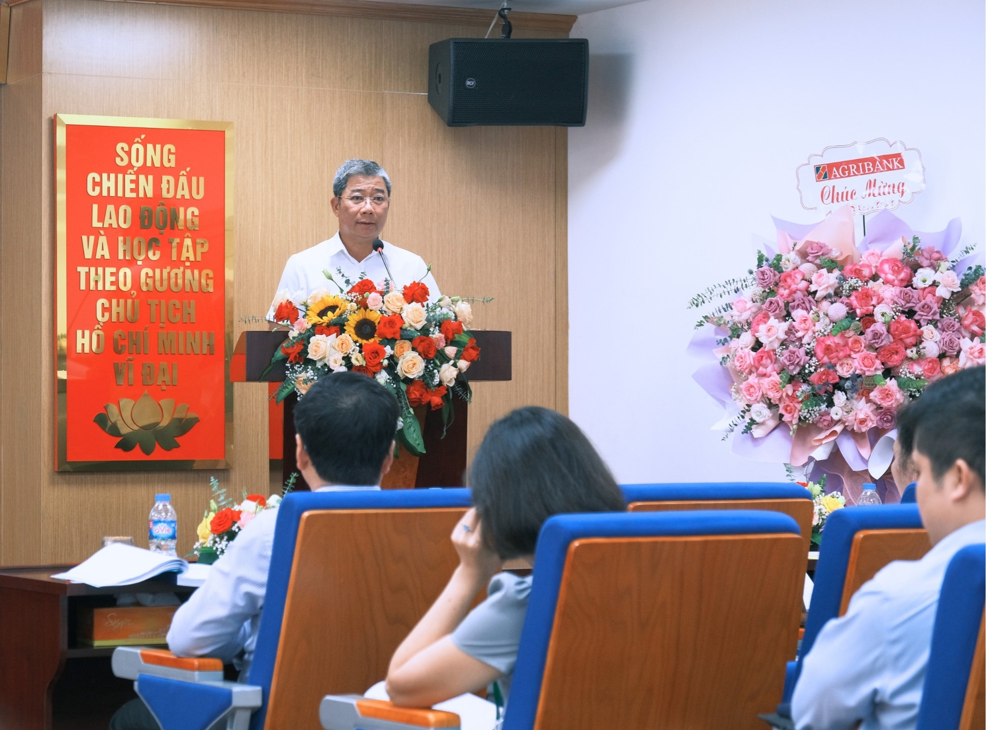 Ông Nguyễn Tiến Hải – Chủ tịch Hội đồng quản trị Bảo hiểm Agribank phát biểu tại Đại hội.