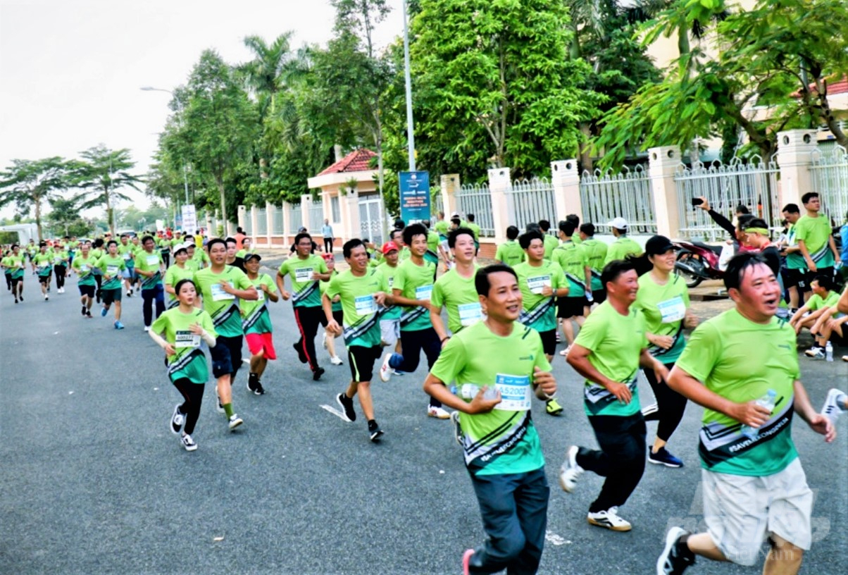 Với chủ đề 'Ấn tượng Hậu Giang', giải Marathon quốc tế Mekong Delta Marathon năm 2023 sẽ được tổ chức vào ngày 15-16/7 tới, dự kiến thu hút 9.000 vận động viên tham dự. Ảnh: Trung Chánh.