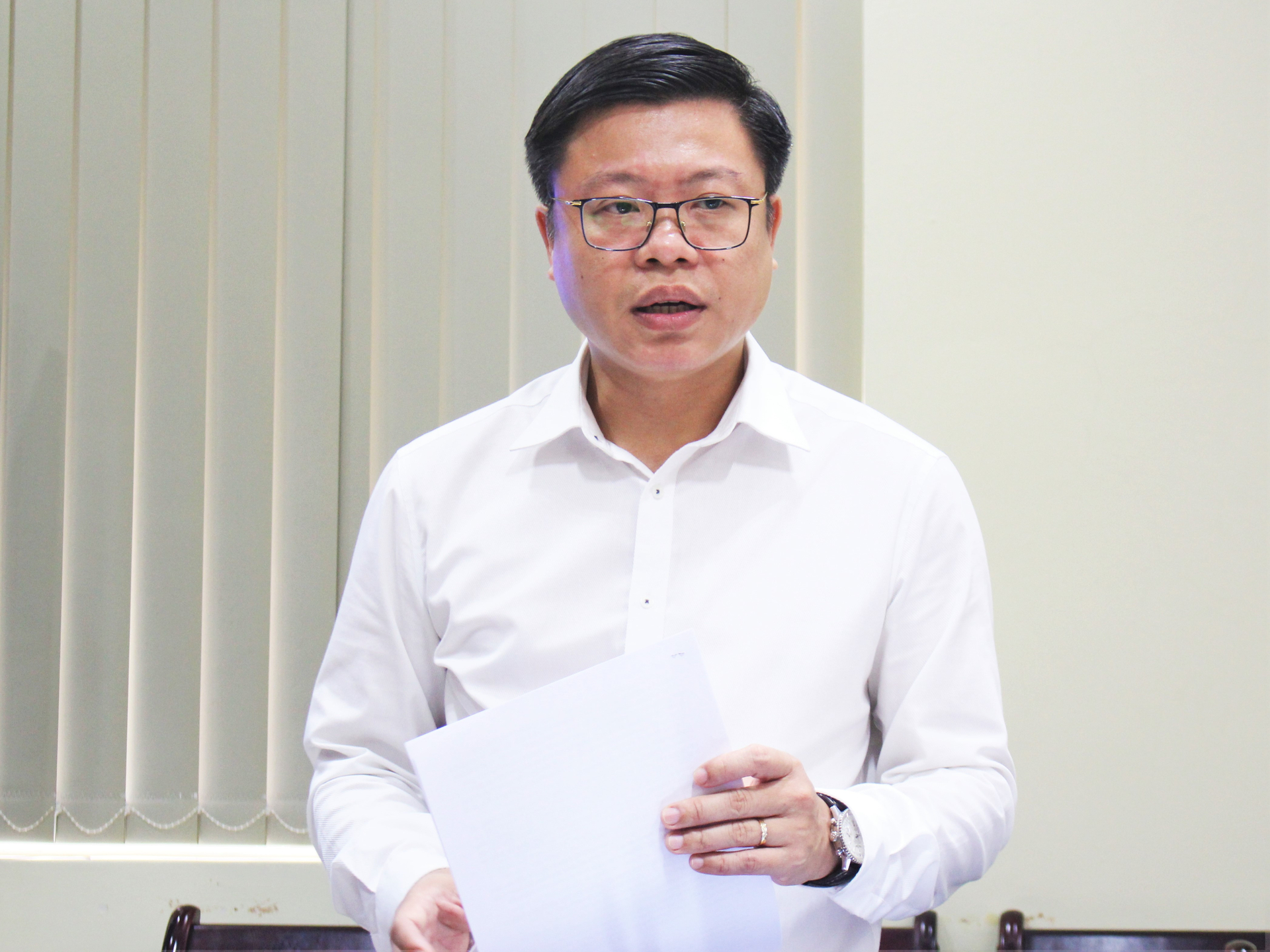 Ông Nguyễn Quốc Toản, Giám đốc Trung tâm Chuyển đổi số và Thống kê nông nghiệp nêu những khó khăn trong quá trình triển khai nhiệm vụ của Trung tâm. Ảnh: Trung Quân.