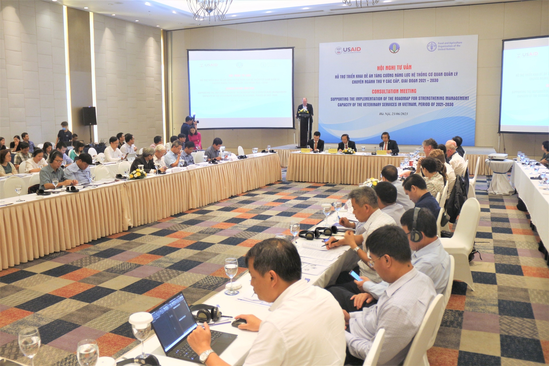 The 'Consultation meeting to support the implementation of the roadmap for strengthening the management capacity of Vietnam's services in Vietnam, 2021-2030' is held on June 23.
