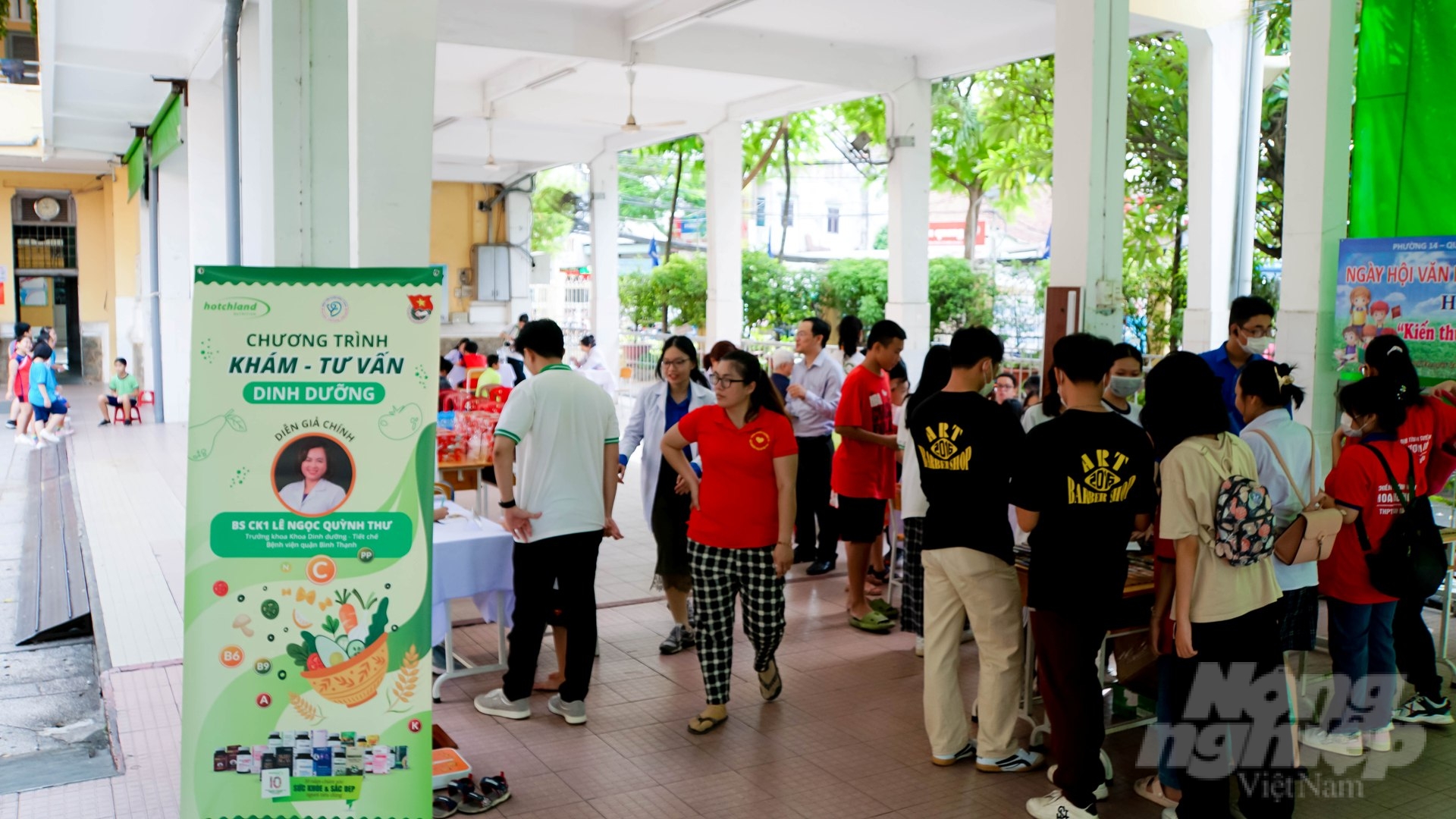 Chương trình được tổ chức tại Trường Tiểu học Nguyễn Đình Chiểu (số 2 Phan Đăng Lưu, phường 14, quận Bình Thạnh).
