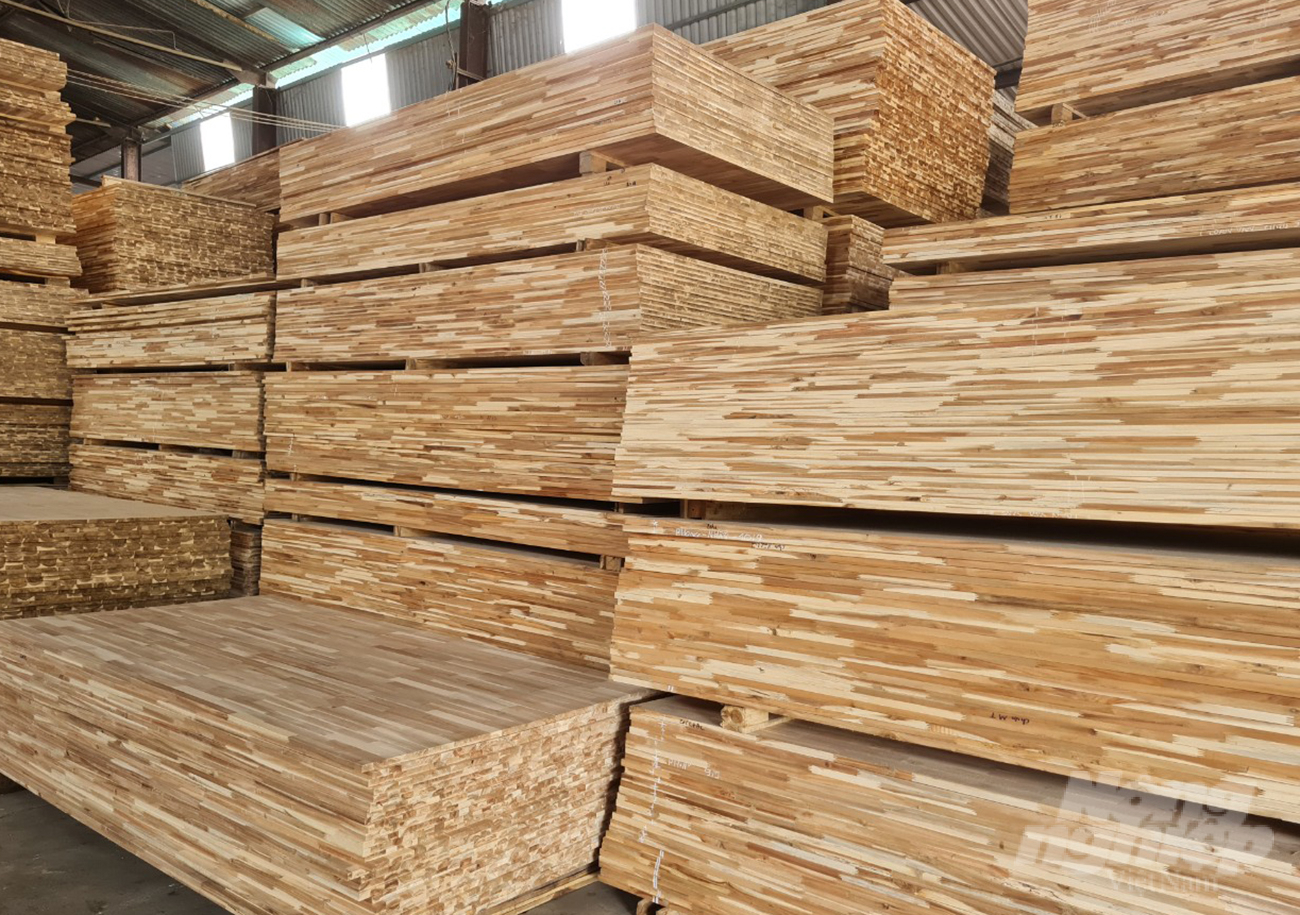 Giá trị ngành gỗ của Nghệ An chưa phát triển như kỳ vọng. Ảnh: Việt Khánh.