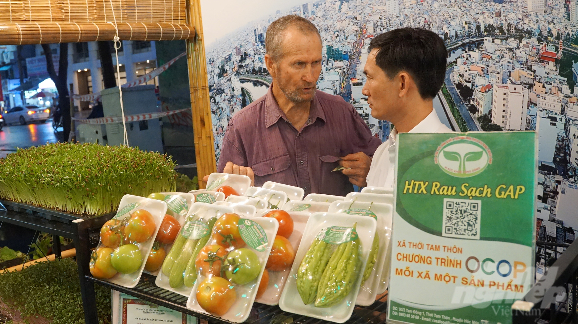 HTX thương mại dịch vụ rau sạch GAP (Hóc Môn) có 1 sản phẩm đạt OCOP 3 sao là rau cải thìa Rasafood. Ảnh: Nguyễn Thủy.