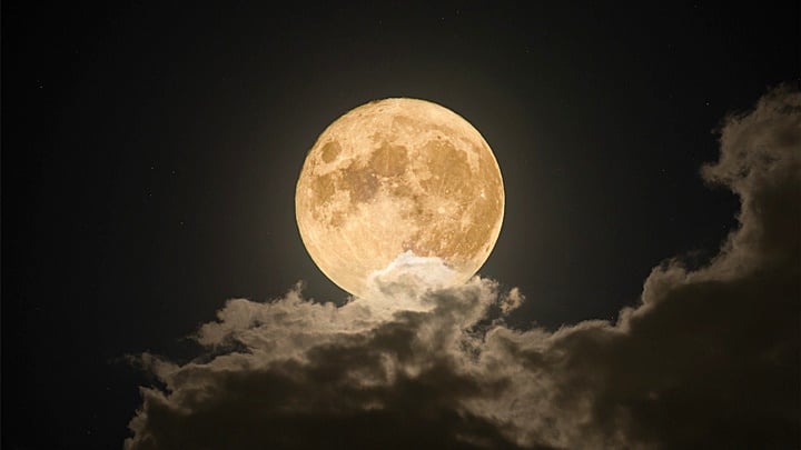 Siêu trăng đầu tiên năm 2023 sẽ xuất hiện tại Việt Nam vào hôm nay 3/7