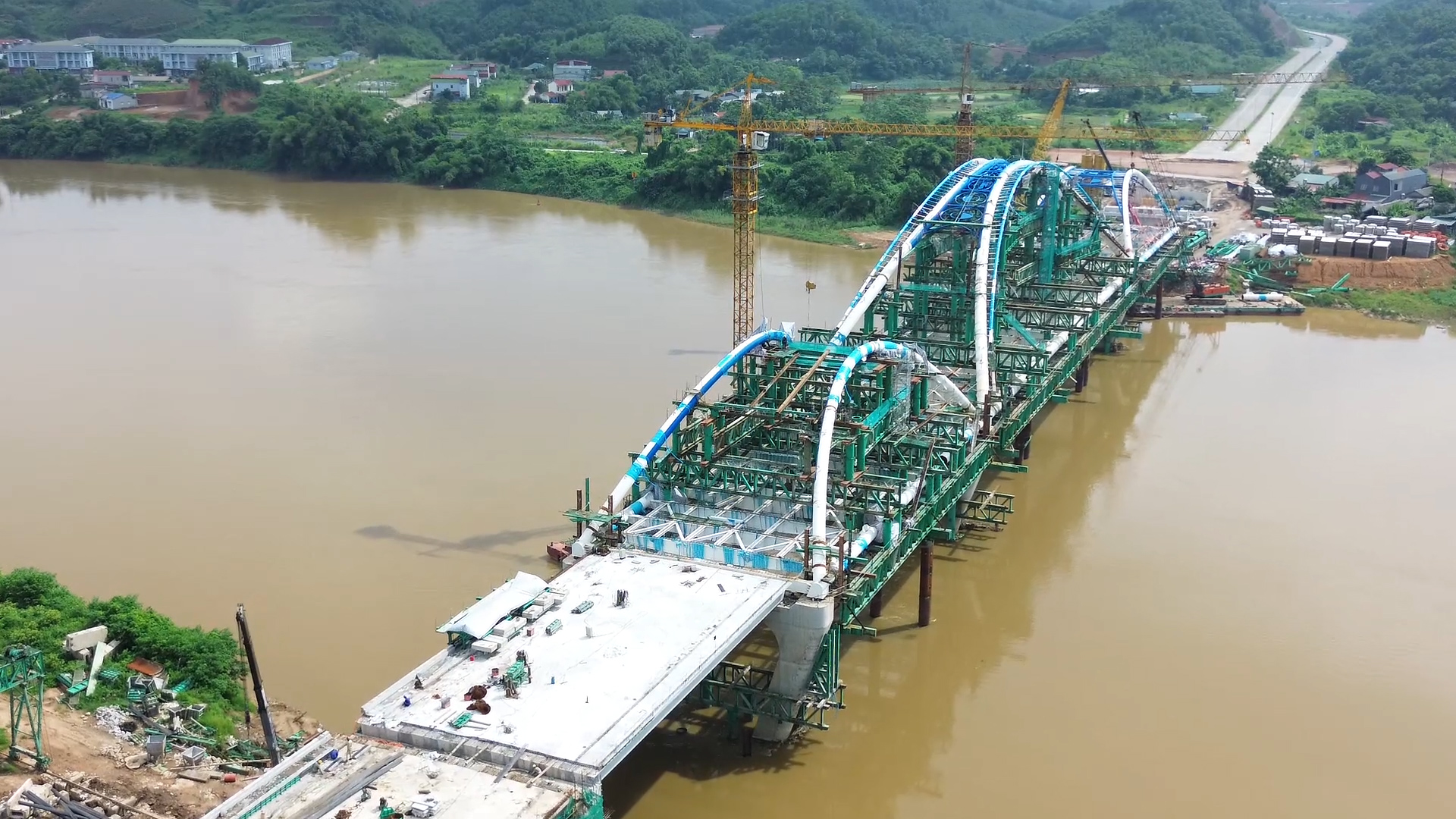 Cầu Giới Phiên phấn đấu hoàn thành trong tháng 9/2023. Ảnh: Thanh Tiến.
