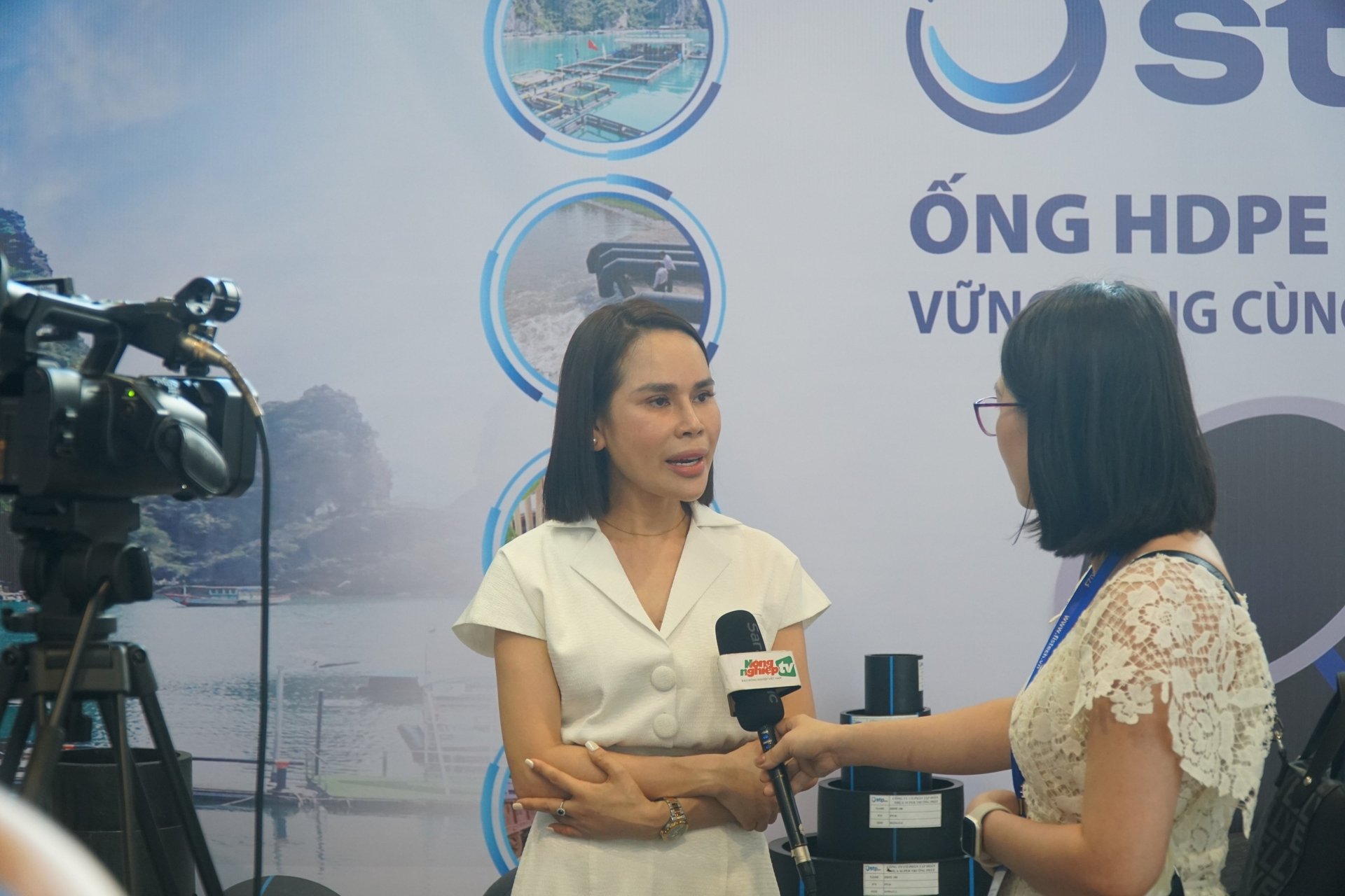 Bà Nguyễn Thị Hải Bình, Tổng giám đốc Công ty Cổ phần Tập đoàn nhựa Super Trường Phát (STP Group): Đến nay nuôi trồng thủy sản đã phát triển sang một bước mới, đó là áp dụng khoa học công nghệ. Ảnh: Nguyễn Thành.