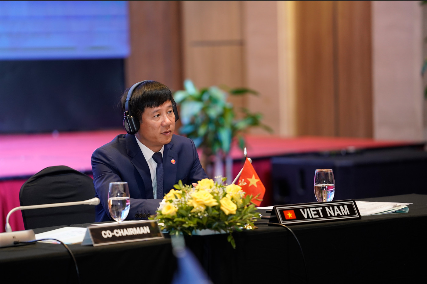 Ông Phạm Đức Luận - Cục trưởng Cục Quản lý đê điều và Phòng chống thiên tai, Chánh Văn phòng Ban Chỉ đạo Quốc gia về phòng, chống thiên tai đồng chủ trì cuộc họp Ủy ban ASEAN về Quản lý thiên tai (ACDM) + Trung Quốc thường niên lần thứ 5, ngày 15/6 tại Đà Nẵng. Ảnh: NH.