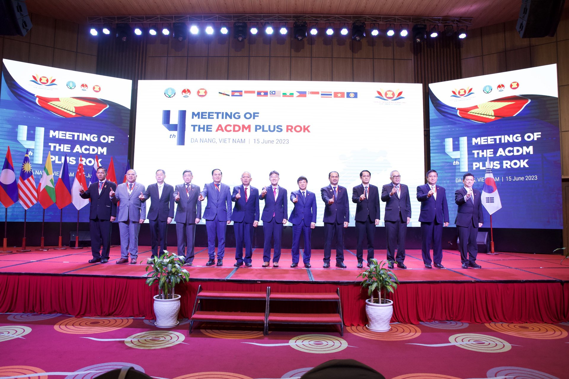 ASEAN countries commit to cooperate in disaster management.