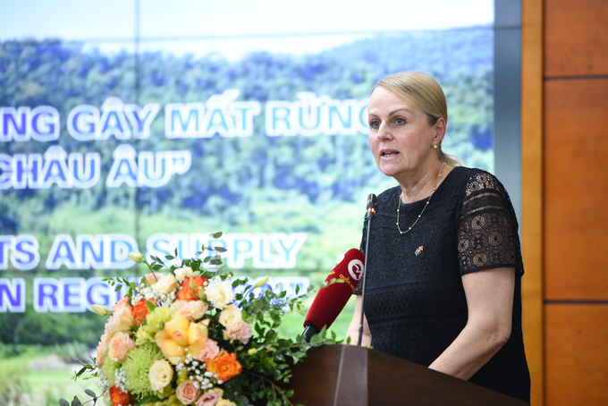 Ms. Florika Fink-Hooijer, Director General of the Environment Department of the European Commission (EC) attends the conference at the Ministry of Agriculture and Rural Development. Photo: Tung Dinh.