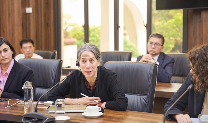 Giám đốc về Phát triển bền vững khu vực Đông Á - Thái Bình Dương, bà Anna Wellenstein đánh giá cao các nỗ lực của Bộ NN-PTNT trong thời gian qua. Ảnh: Linh Linh.
