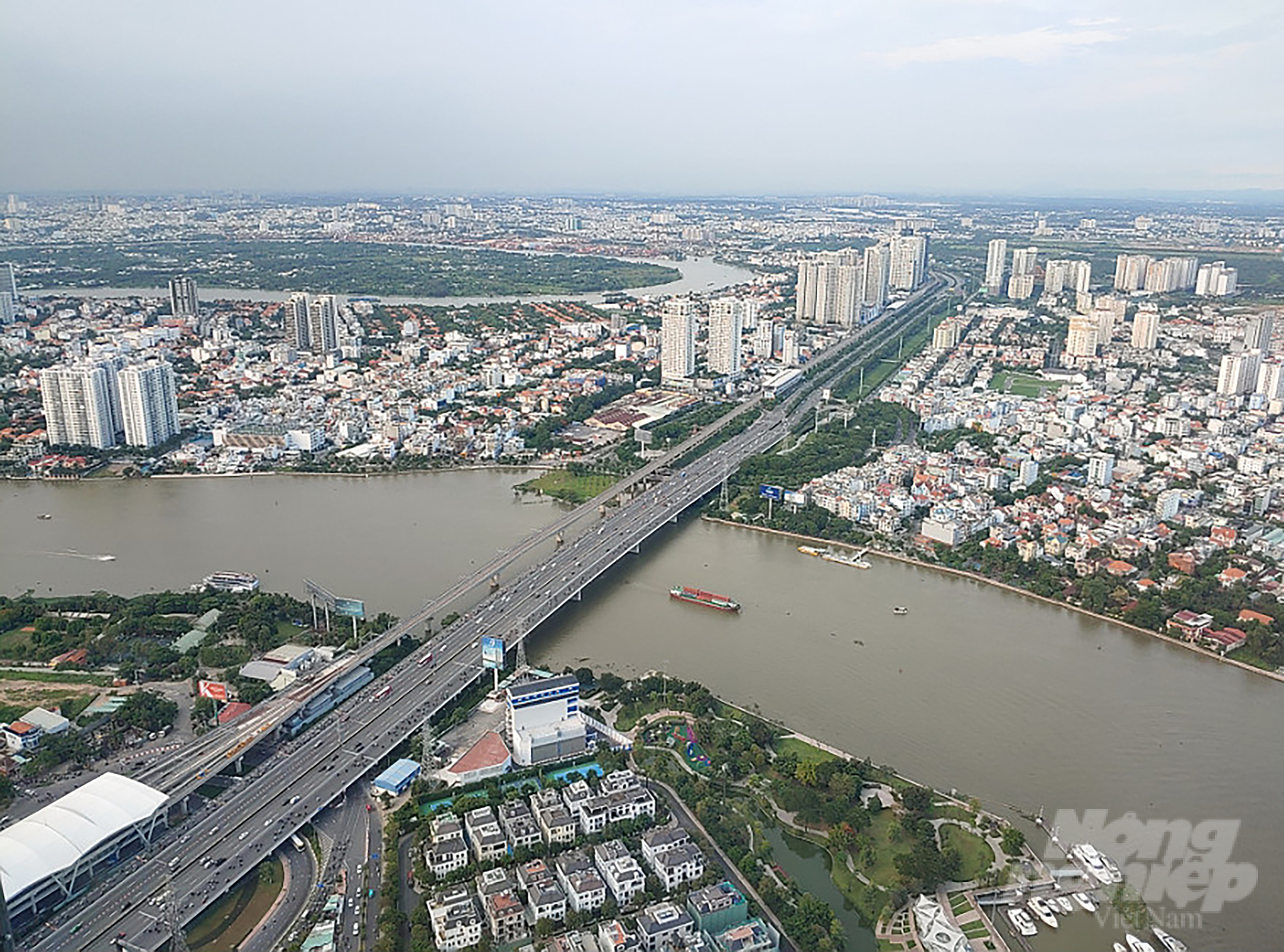 Đoạn đường đổi tên từ cầu Sài Gòn đến ngã tư Thủ Đức với chiều dài là 7,8 km. Ảnh: Hữu Long.