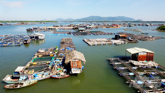 Bà Rịa-Vũng Tàu được quy hoạch phát triển là trọng điểm phát triển cụm liên kết ngành kinh tế biển ở vùng Đông Nam Bộ mở rộng, trong đó thành phố Vũng Tàu là trung tâm dịch vụ nghề cá. Ảnh: Hồng Thủy.