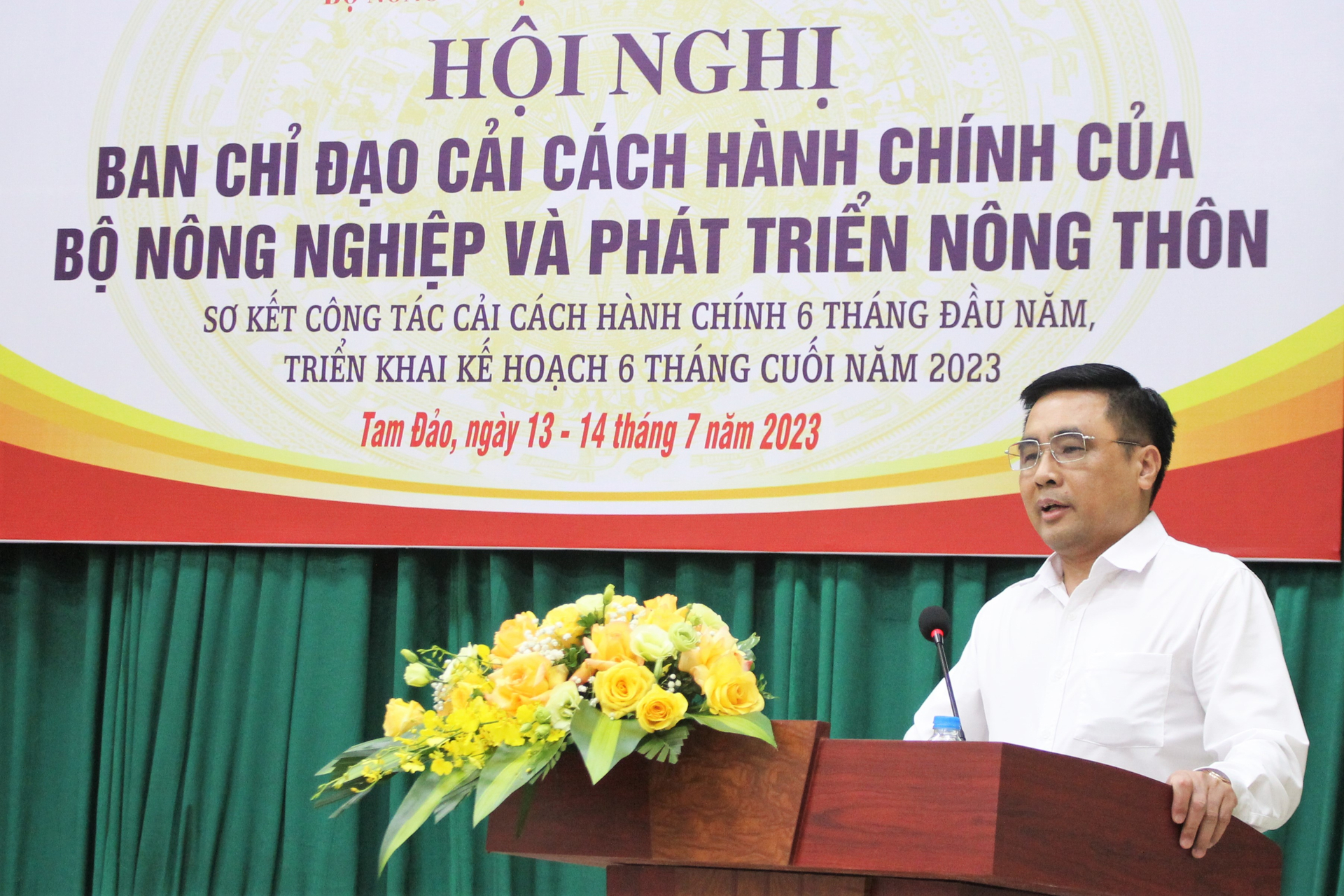 Thứ trưởng Bộ NN-PTNT Nguyễn Quốc Trị lưu ý các đơn vị, làm tốt công tác CCHC là tạo thuận lợi cho công việc của chính đơn vị mình. Ảnh: Trung Quân.