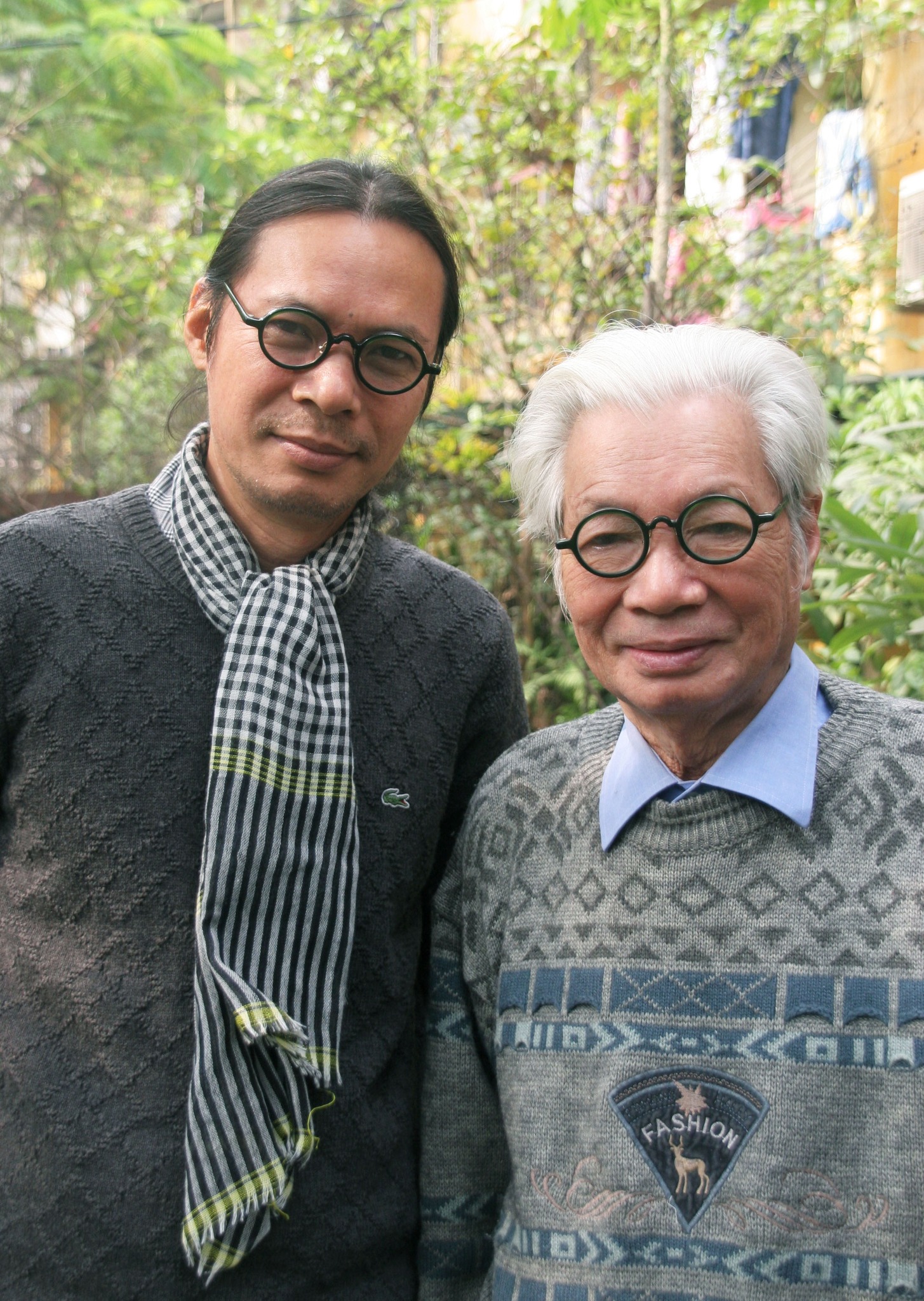 Nghệ sĩ Nhân dân Trần Bảng và con trai Nghệ sĩ Ưu tú Trần Lực.