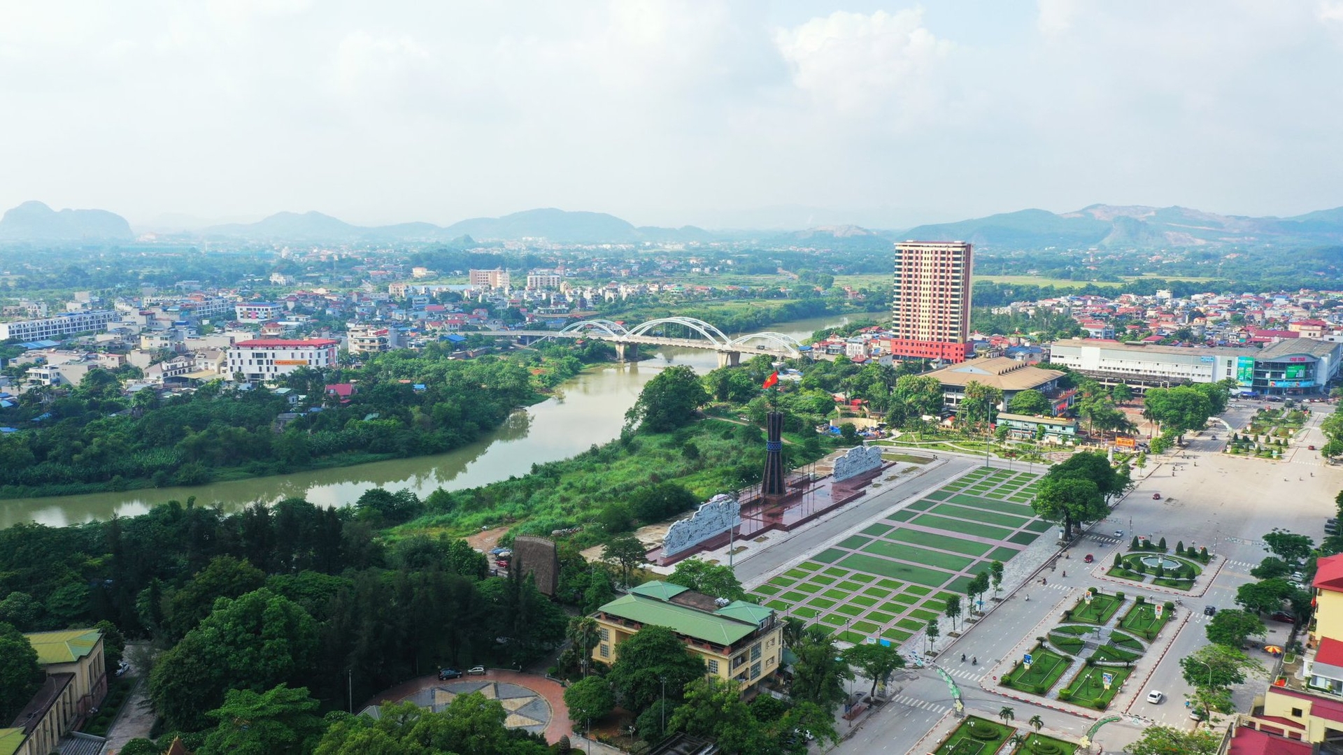6 tháng đầu năm 2023, tốc độ tăng trưởng kinh tế trên địa bàn tỉnh Thái Nguyên đạt 5,17%. Ảnh: TL.