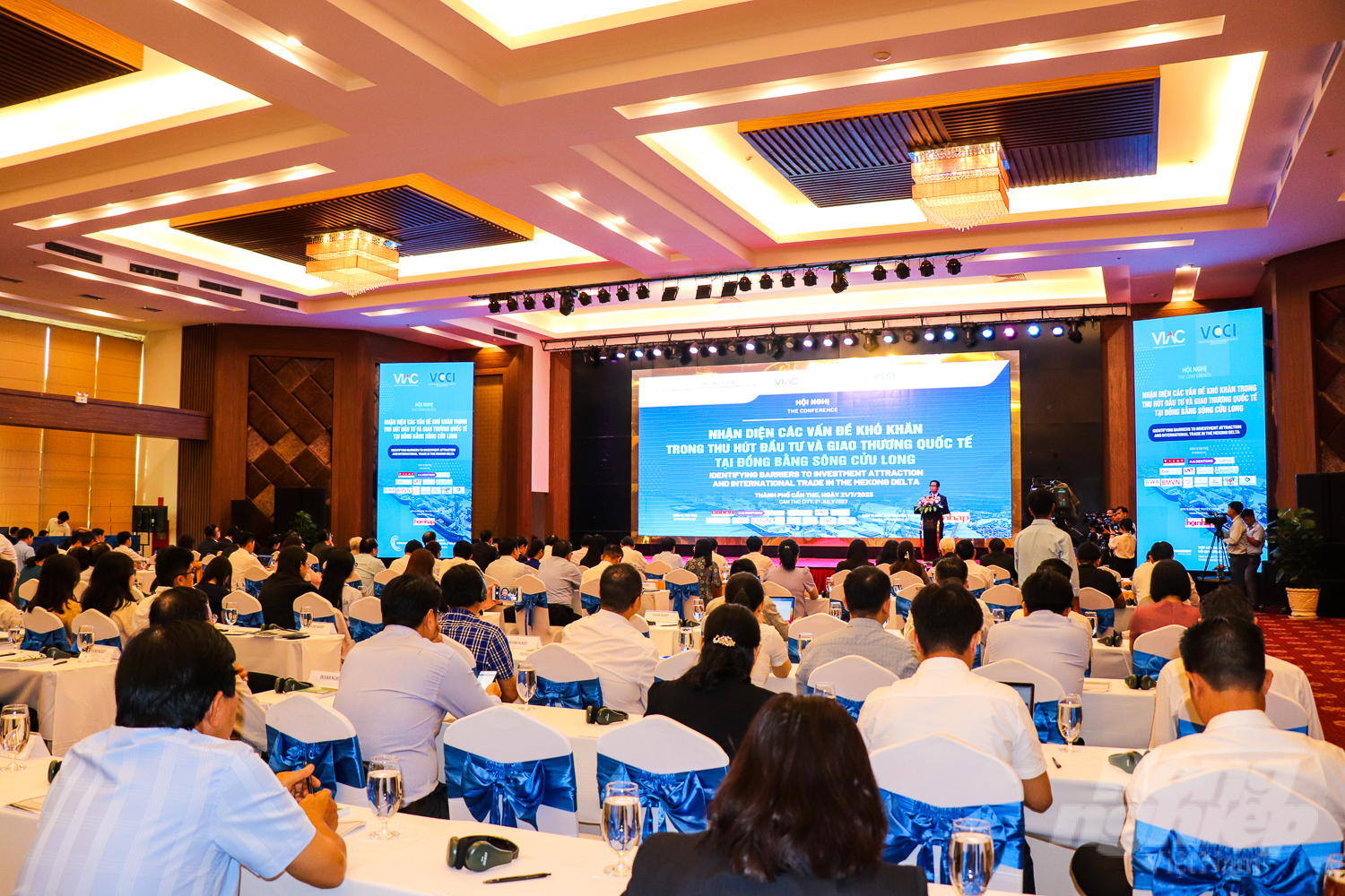 Hội nghị quốc tế 'Nhận diện các vấn đề khó khăn trong thu hút đầu tư và giao thương quốc tế tại ĐBSCL' tại TP Cần Thơ. Ảnh: Kim Anh.