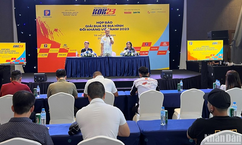 Quang cảnh buổi họp báo Giải đua xe địa hình đối kháng Việt Nam 2023. Ảnh: Nhandan