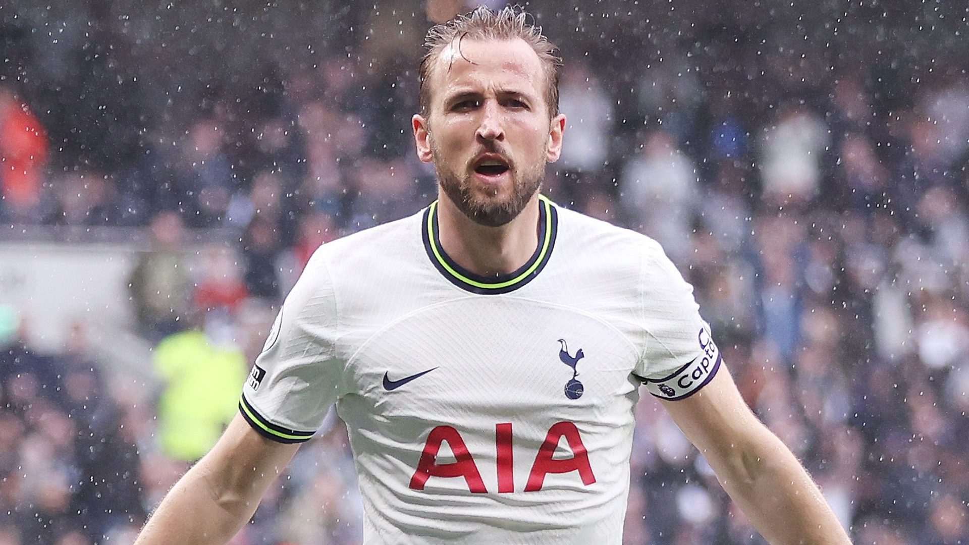 Harry Kane cần cứng rắn để quyết định tương lai của mình. Ảnh: SkySports.