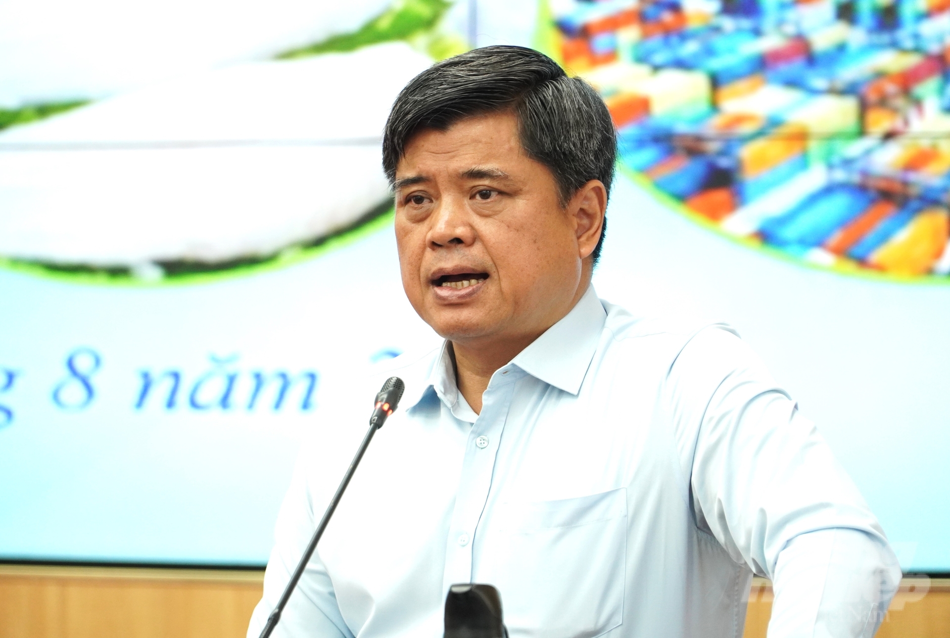 Thứ trưởng Bộ NN-PTNT Trần Thanh Nam đề nghị ngành hàng cá tra tìm kiếm, mở rộng thị trường tiềm năng như Trung Quốc, Mỹ, Nhật Bản, Hàn Quốc. Ảnh: Kim Anh.