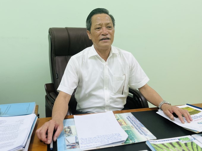 According to Dr. Pham Cong Thieu, indigenous livestock breeds are low-yielding, but in return, they have rare and precious characteristics, so they should be honored. Photo: Hong Tham.