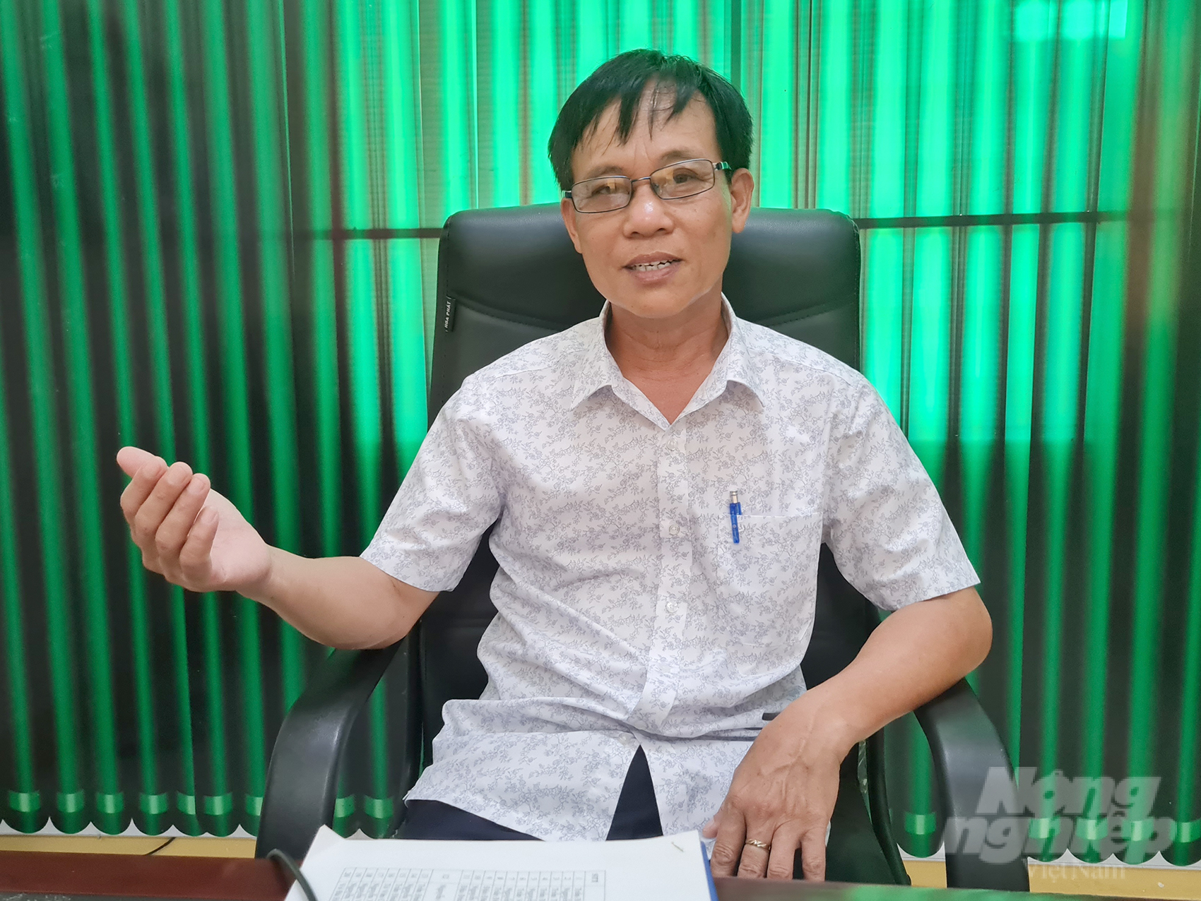 Ông Nguyễn Cảnh Nam, Chủ tịch UBND xã Thanh An khẳng định chủ đầu tư thiếu trách nhiệm trong quá trình thực hiện. Ảnh: Việt Khánh.