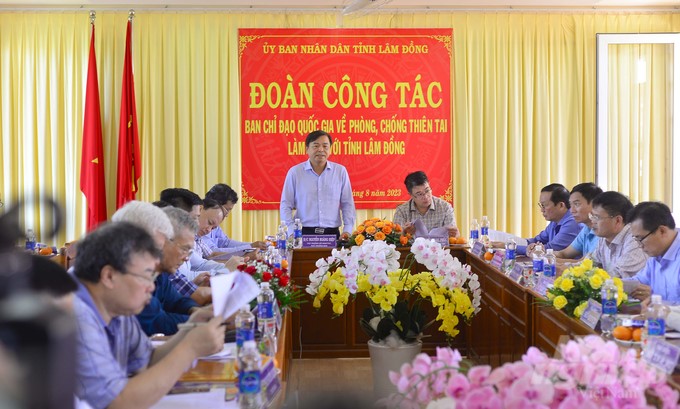 Deputy Minister Nguyen Hoang Hiep and the delegation worked with the Lam Dong Provincial People's Committee. Photo: Minh Hau.