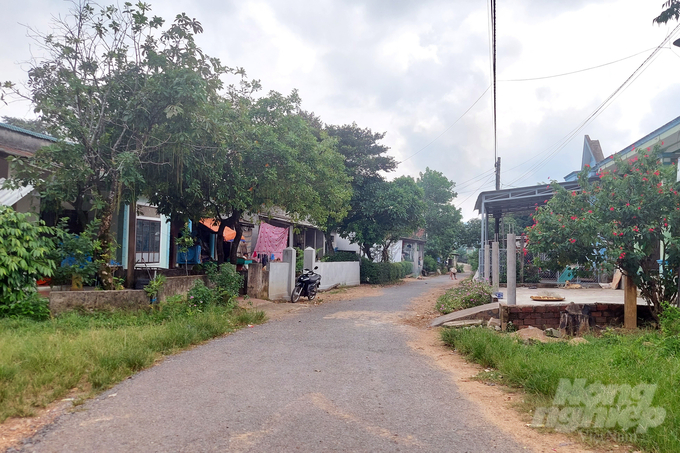 Nhiều tiêu chí thiếu bền vững khiến 100% xã đạt chuẩn nông thôn mới tại miền Tây Quảng Trị 'giảm tiêu chí'. Ảnh: VD.