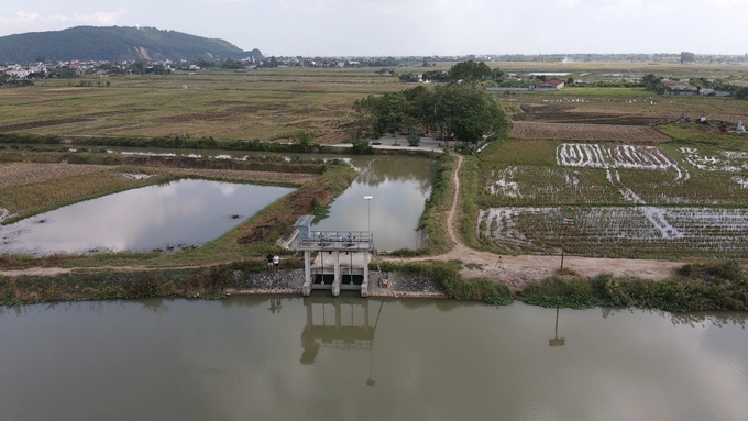 Da Do irrigation system in An Lao district (Hai Phong). Photo: Dinh Muoi.