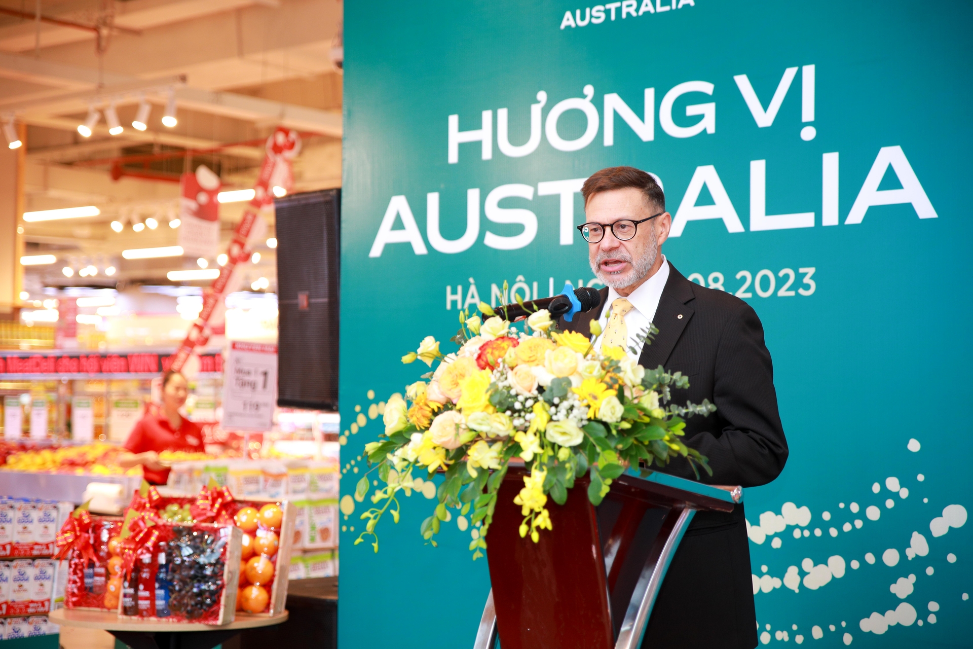 Ông Andrew Goledzinowski, Đại sứ Đặc mệnh Toàn quyền Australia, phát biểu tại sự kiện.