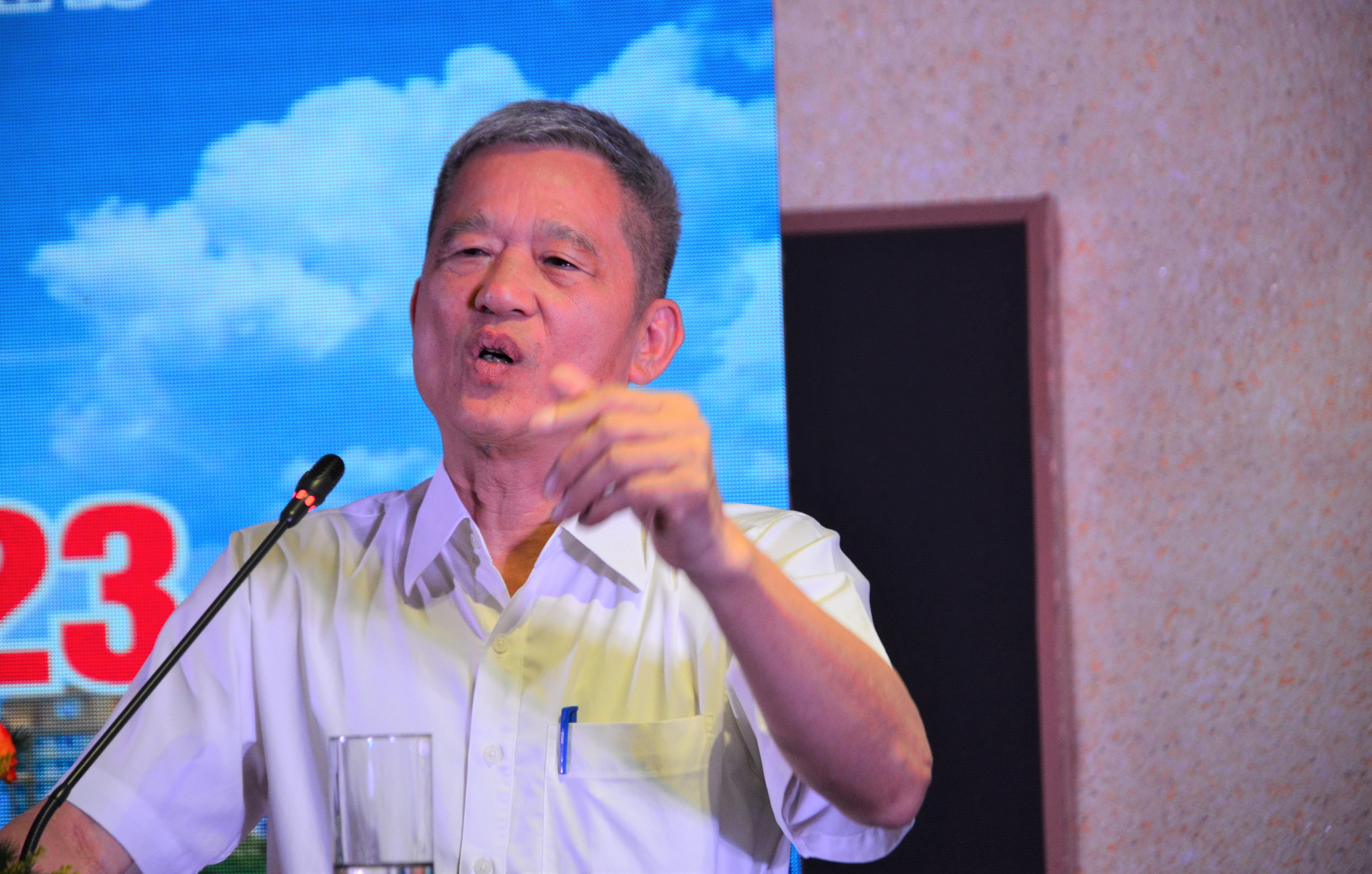 Ông Nguyễn Khang - Tổng Giám đốc Công ty CP Vật tư Kỹ thuật Nông nghiệp Bắc Giang. Ảnh: Dương Đình Tường.