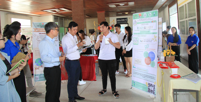 Businesses look to the 'Agricultural Startup' competition in search of high-quality human resources. Photo: Tran Trung.
