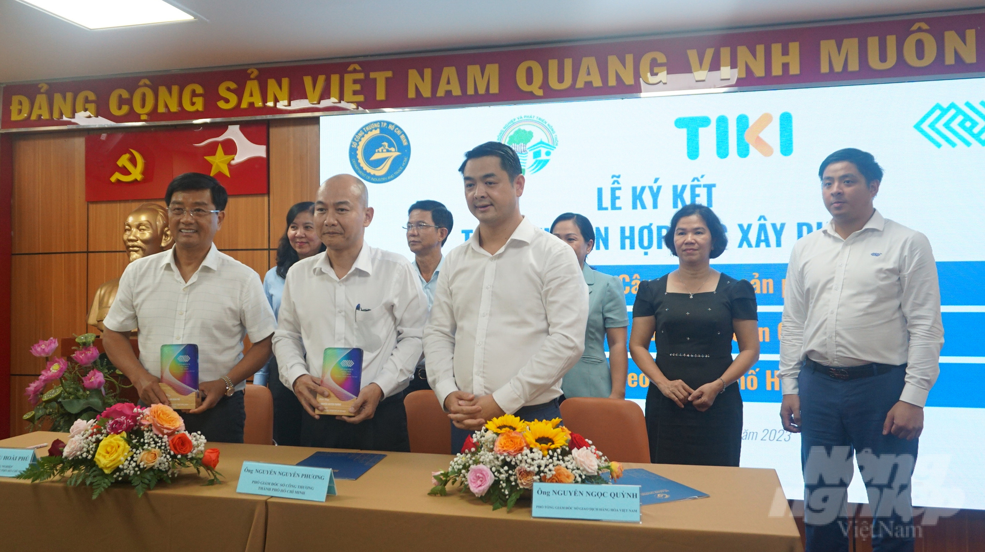 Lễ ký kết hợp tác xây dựng sàn giao dịch thịt heo TP.HCM. Ảnh: Nguyễn Thủy.