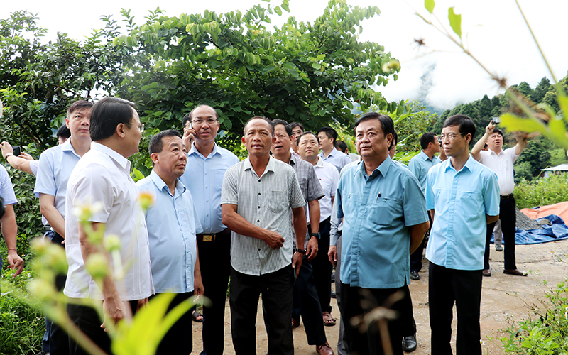 Bộ trưởng Lê Minh Hoan thăm và làm việc tại huyện Kỳ Sơn cuối tháng 7/2023.
