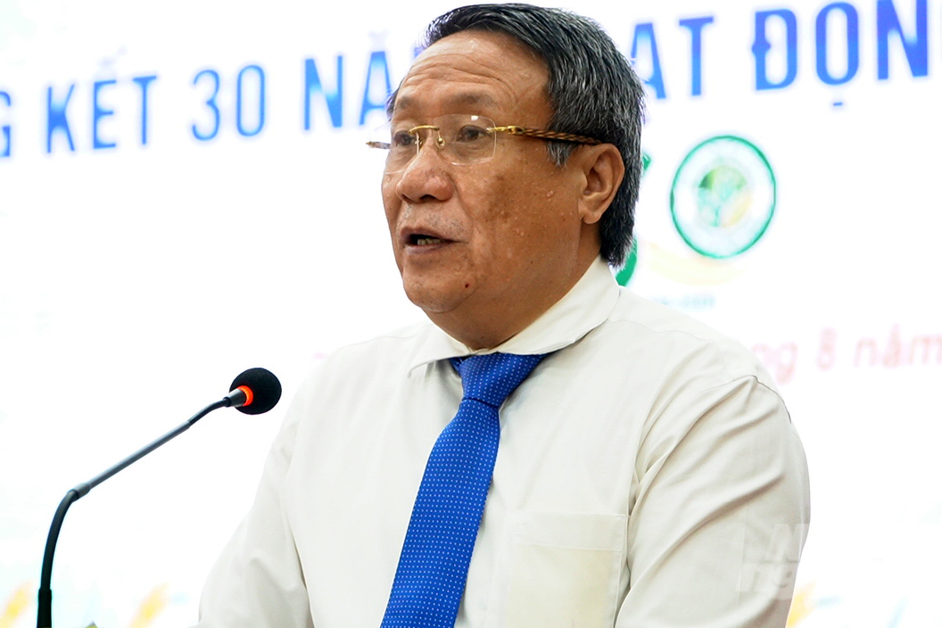 Ông Hà Sỹ Đồng, Phó Chủ tịch UBND tỉnh Quảng Trị phát biểu tại hội nghị. Ảnh: Võ Dũng.