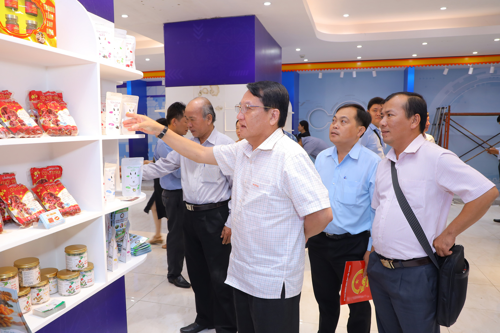 Gian hàng trưng bày sản phẩm OCOP tỉnh Tiền Giang tại Trung tâm Xúc tiến thương mại TP.HCM.